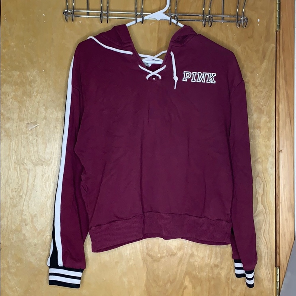 Maroon sweatshirt